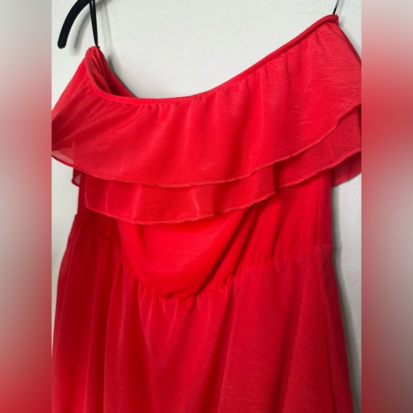 Red Pink Chiffon Ruffled Tiered Strapless Short Dress, size 6 - Picture 5 of 10